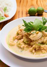 plato de ceviche camaron y limon