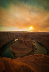 This image is a photo shot by Tj Production, it's Horseshoe 