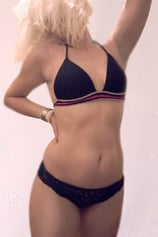 Victoria, chica escort en Alicante centro