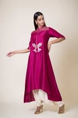 Modern and playful, the high-low kurta has a hem that's shorter in the front and longer at the back.
