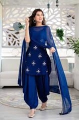 Known for bright colors and bold prints, Punjabi kurtas are usually short and worn with Patiala salw