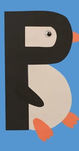 Letter P knutselwerk van een pinguin, alfabet knutselproject