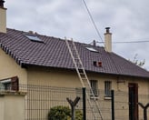 Toiture nettoyée et débarrassée de toute mousse