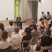 Concert de piano de Grégory Ballesteros pendant un événement Quatre-Quarts