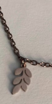 Bijoux Les Couleurs de Lo chaîne de cheville