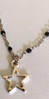 Bijoux Les Couleurs de Lo chaîne de cheville