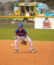Little League Cubs vs Pirates. Photo by Taylor Pleasant