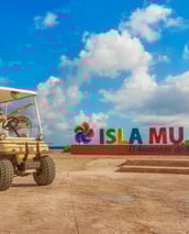 voiture de golf à Isla Mujeres