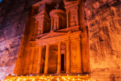 Petra de noche, Jordania