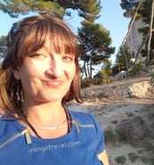 Alonga travel the author in Dubrovnik smiling happily about being there