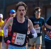 Athlète de Trail Running entrainé par l'agence Eminence Outdoor