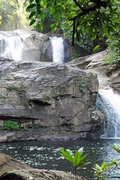 Mannakethi Falls