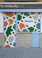 graffiti corporativo cervezas alhambra Sevilla