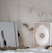 Carnet argenté annour avec stylo lumineux et coran blanc
