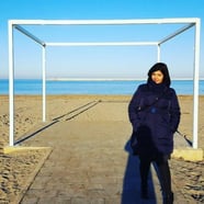 Questa sono io in riva al mare a Pescara, in una bellissima giornata invernale
