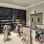 Pantaloons interior