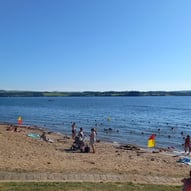 baignade dans le lac de Pareloup 