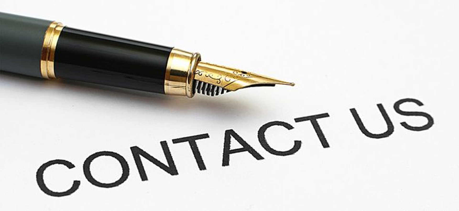 gray computer monitor