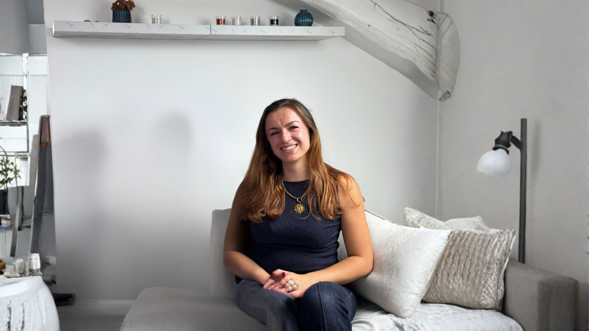 black and white bed linen