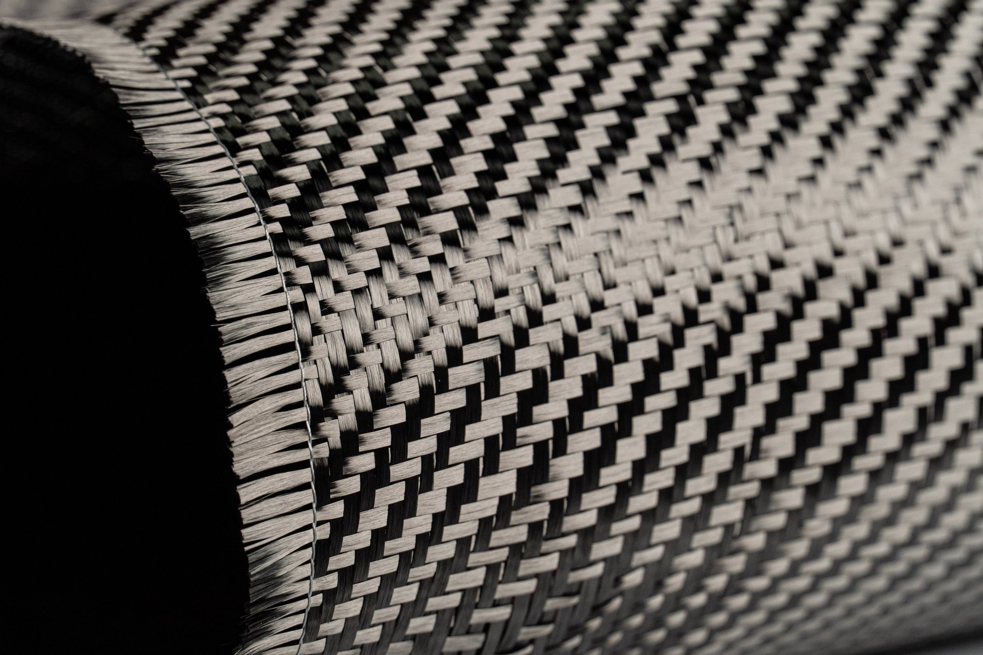 black and white bed linen