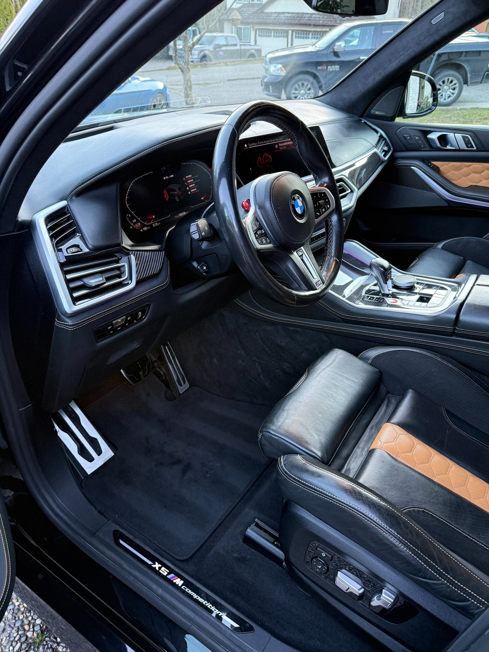 black and brown leather padded tub sofa
