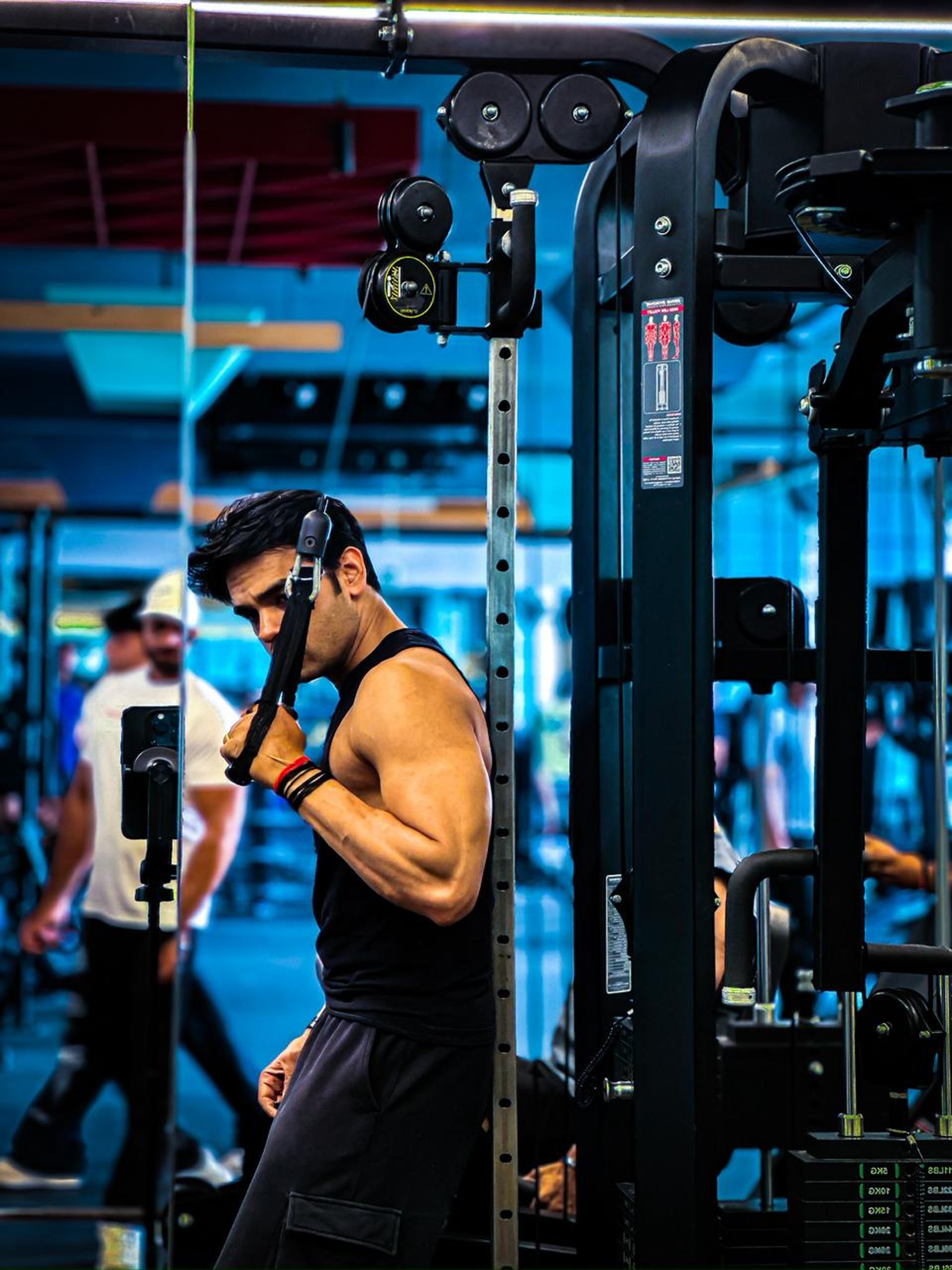 black and white bed linen