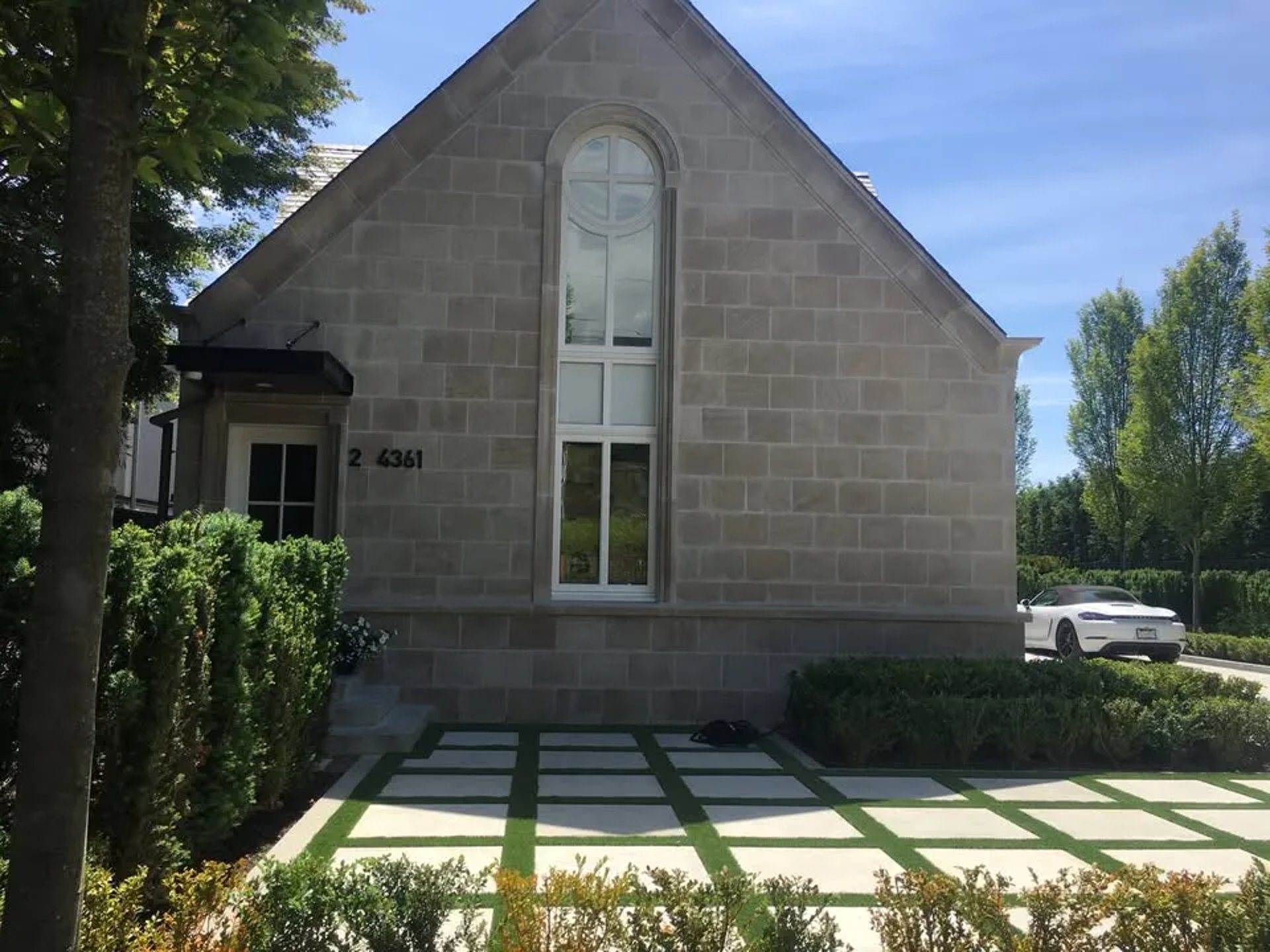 black and brown leather padded tub sofa