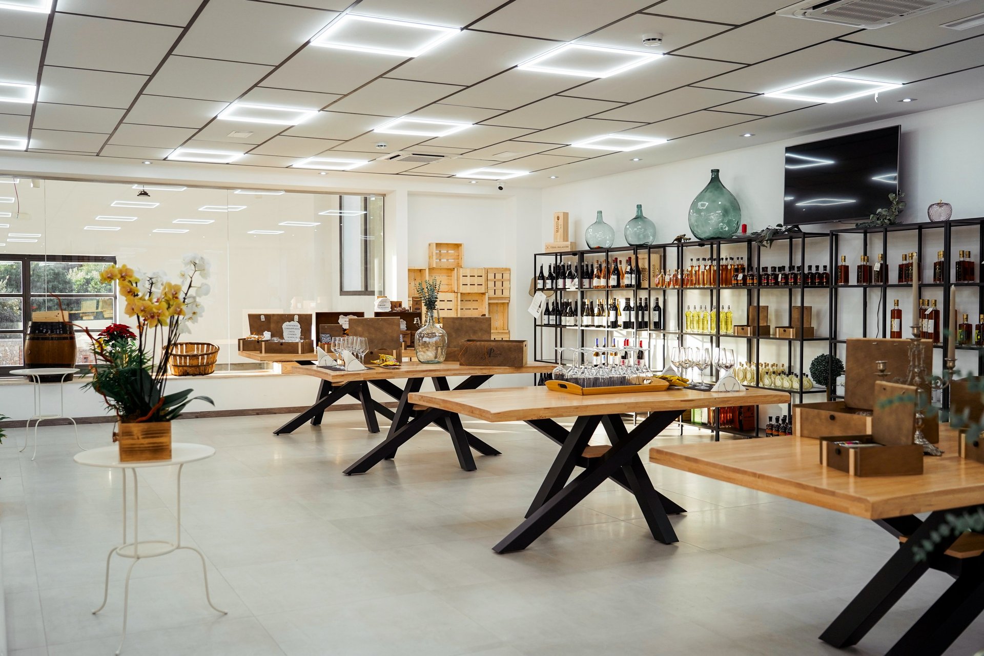 an abstract photo of a curved building with a blue sky in the background