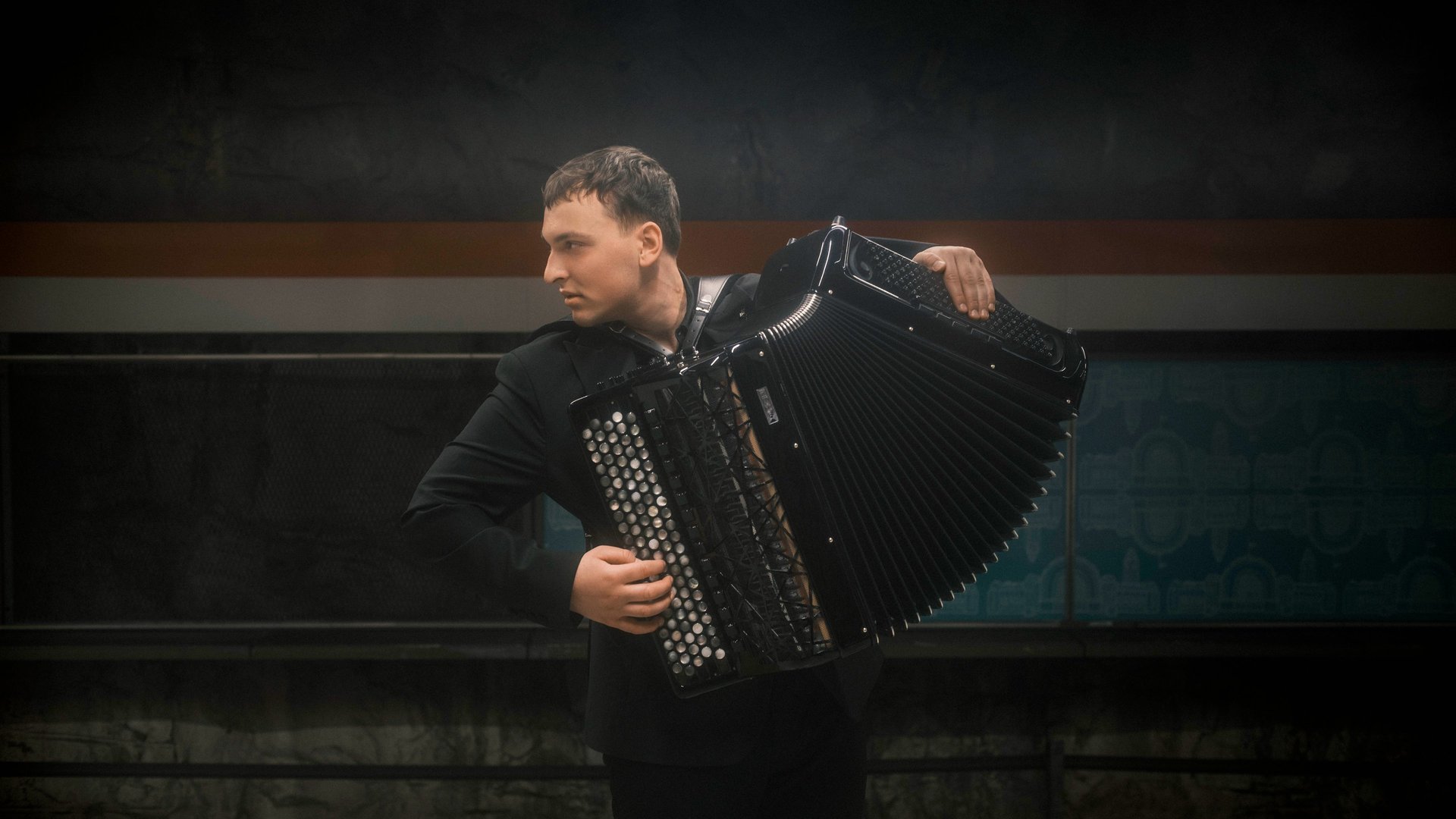 black and white bed linen