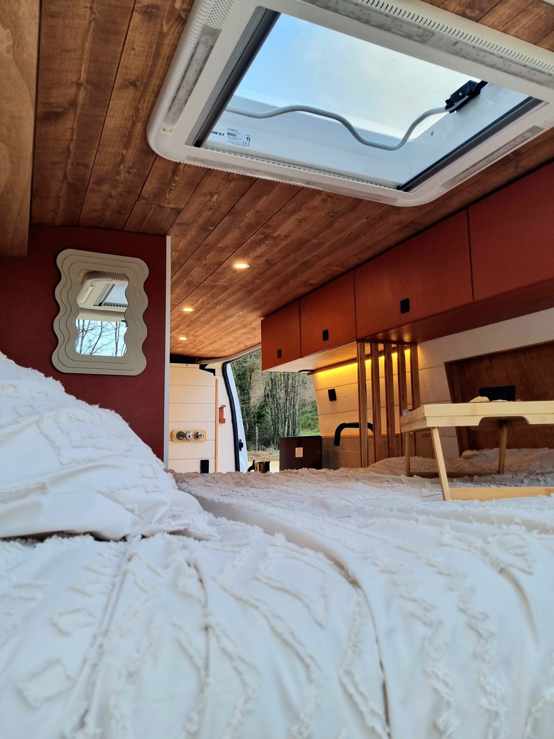 black and brown leather padded tub sofa