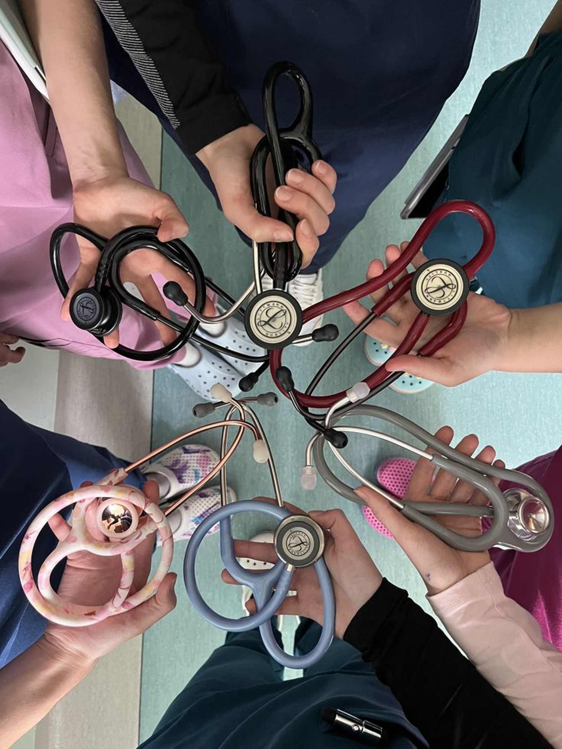 a black and white photo of a classroom