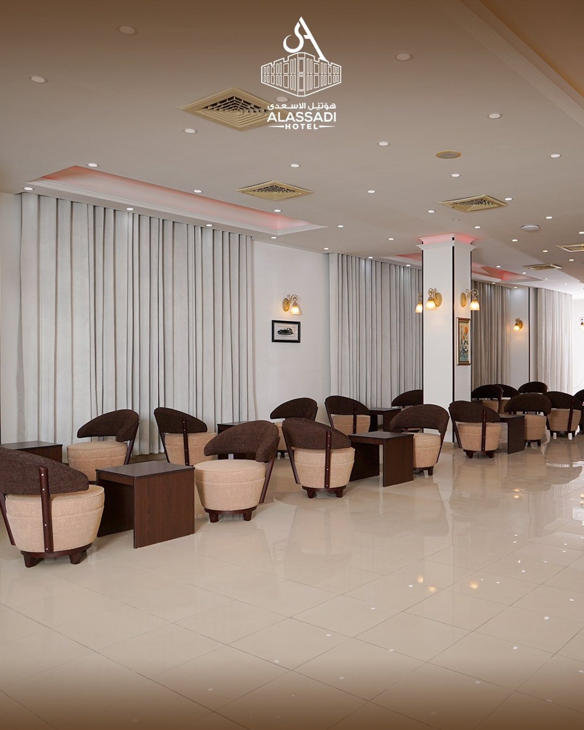 gray computer monitor