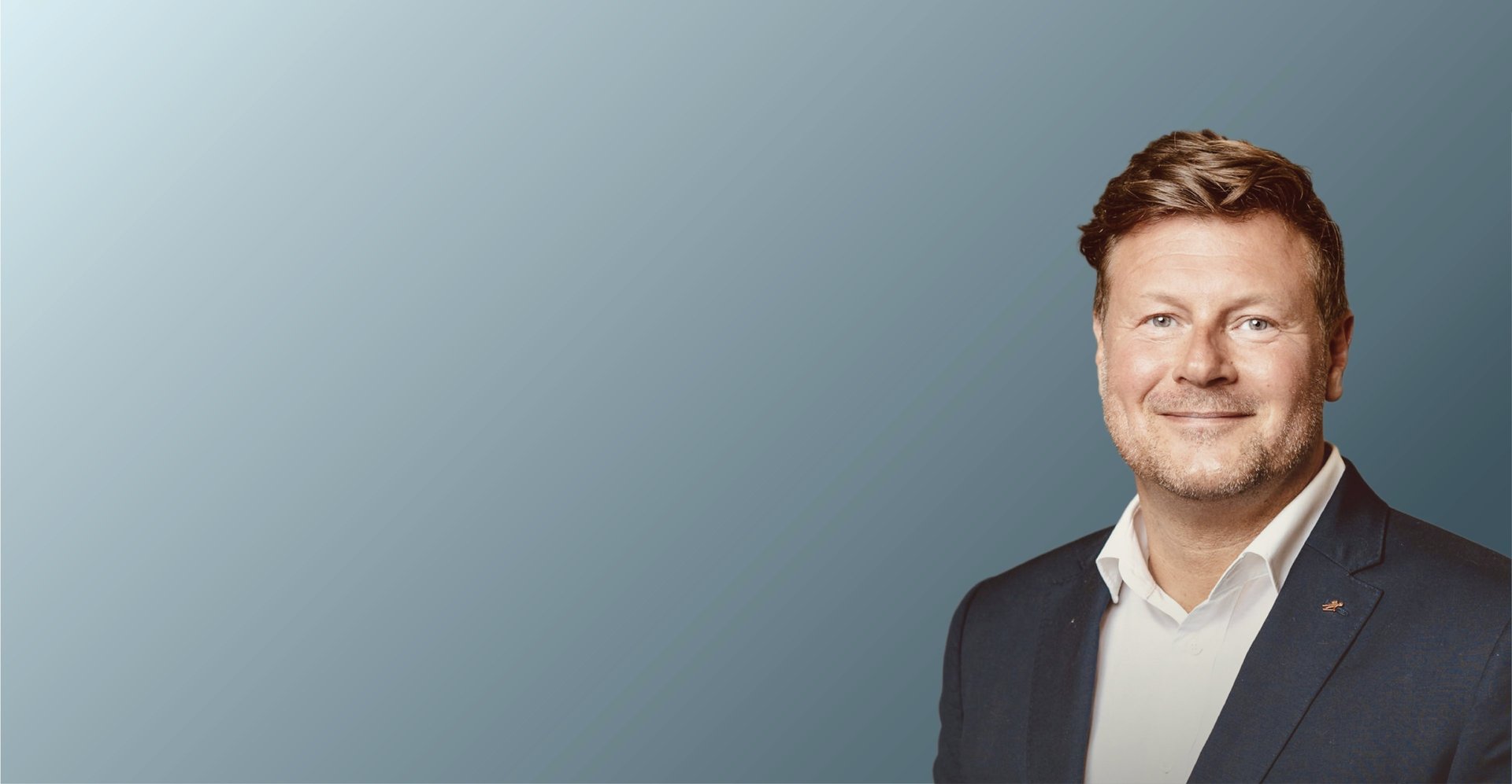 black and brown leather padded tub sofa