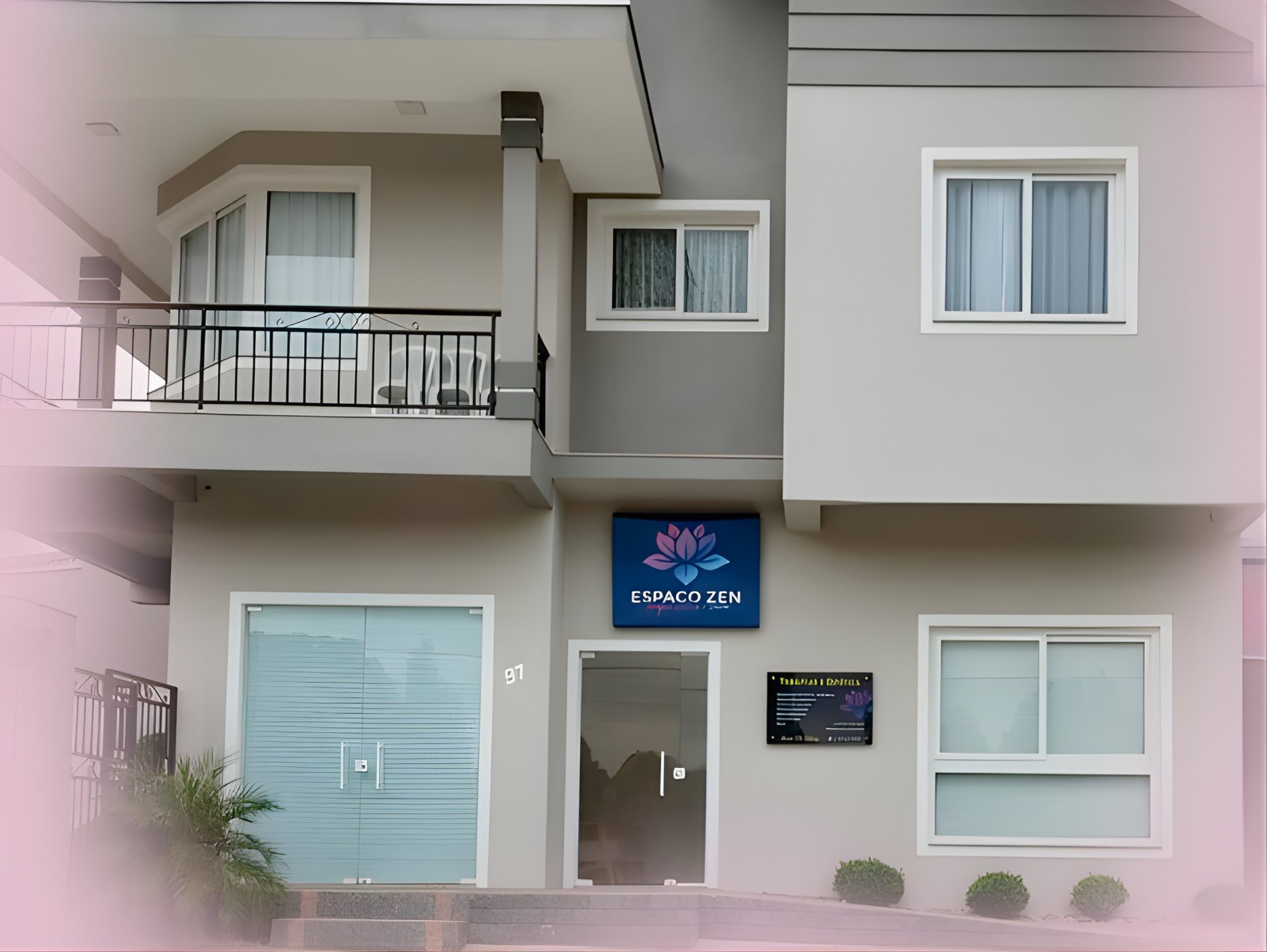 black and white bed linen