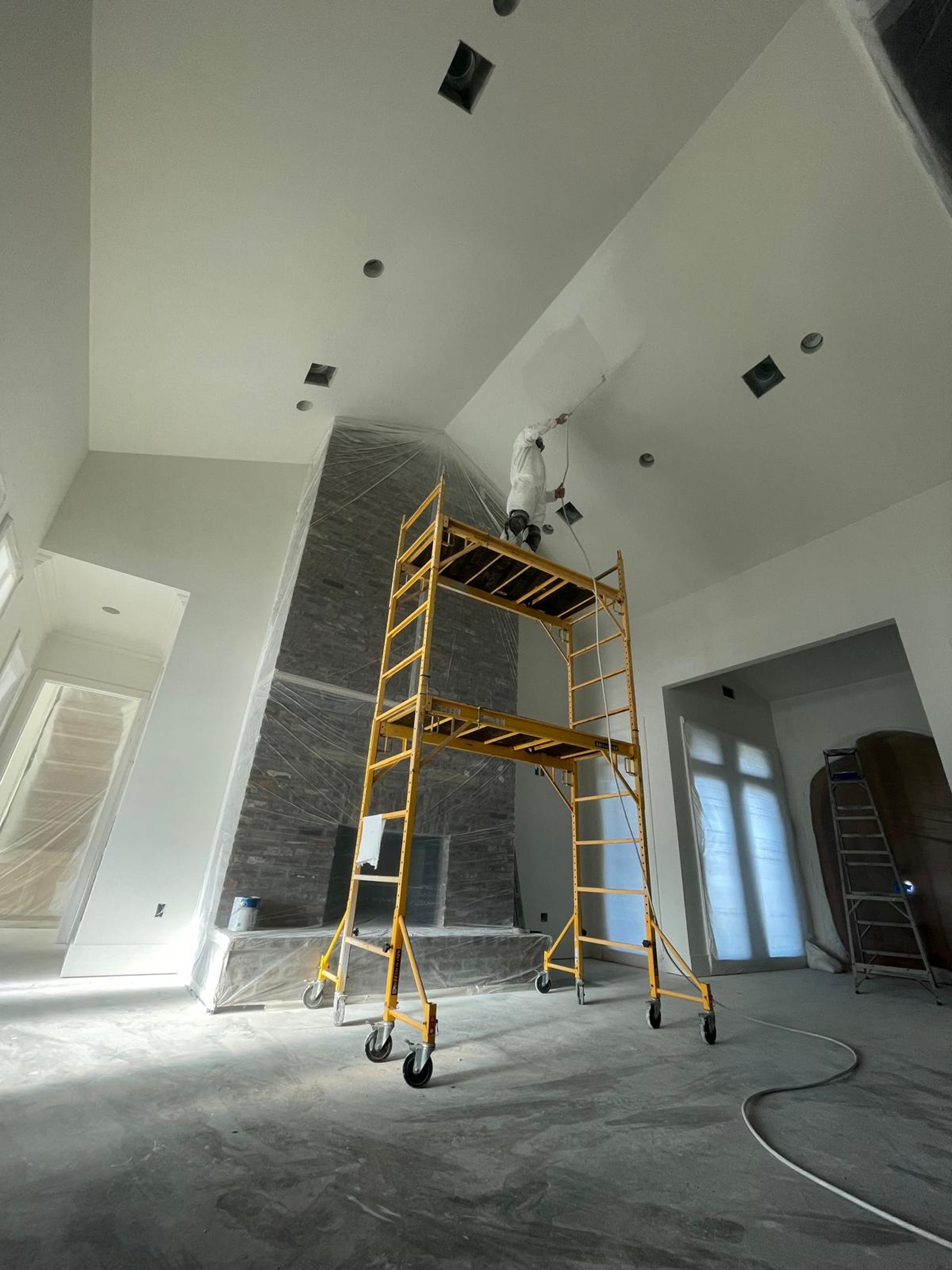 black and white bed linen