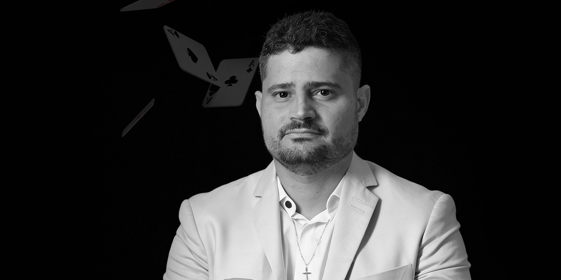 black and white bed linen