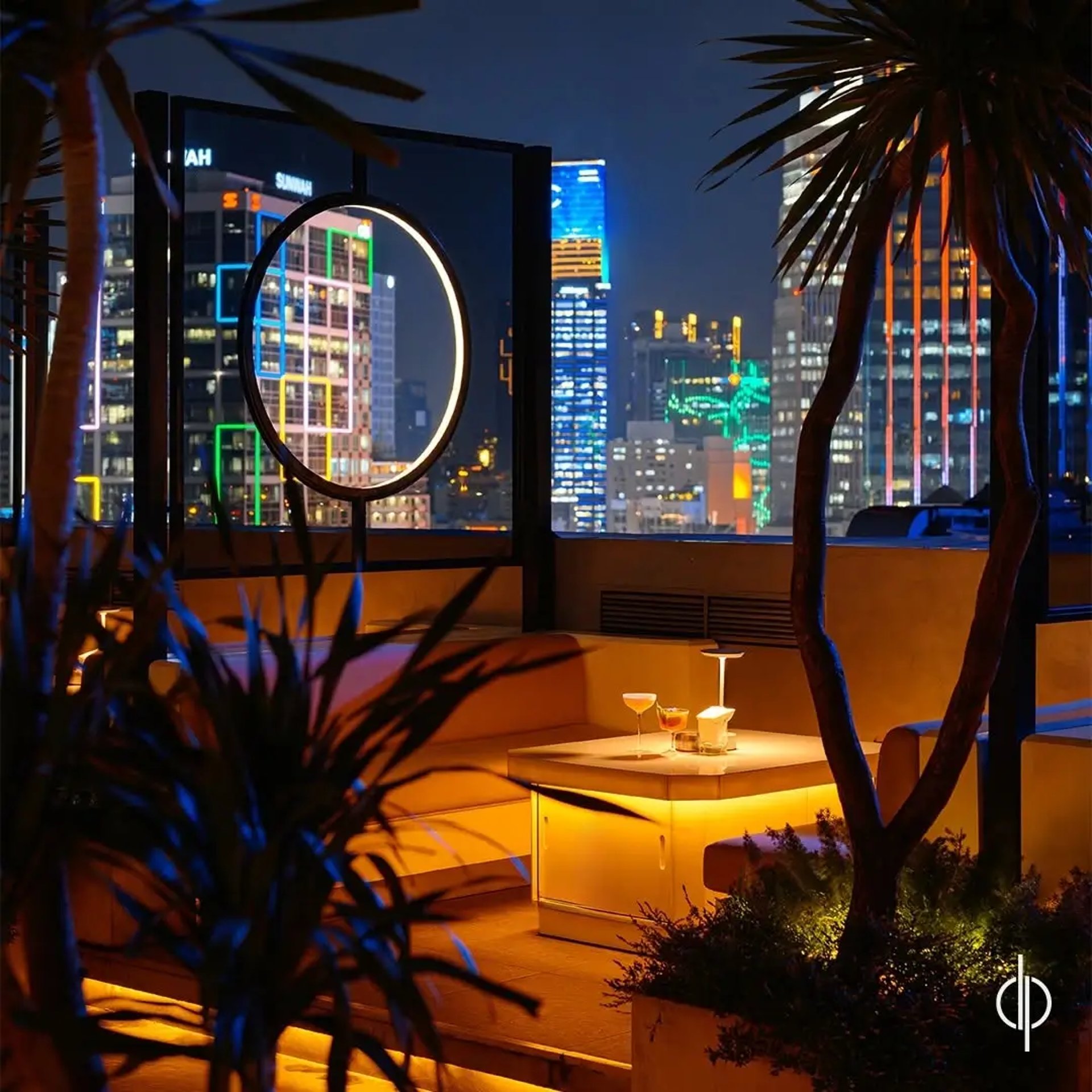 Zion Sky Lounge & Dining Ho Chi Minh Vietnam Saigon Dining Seating Skyline