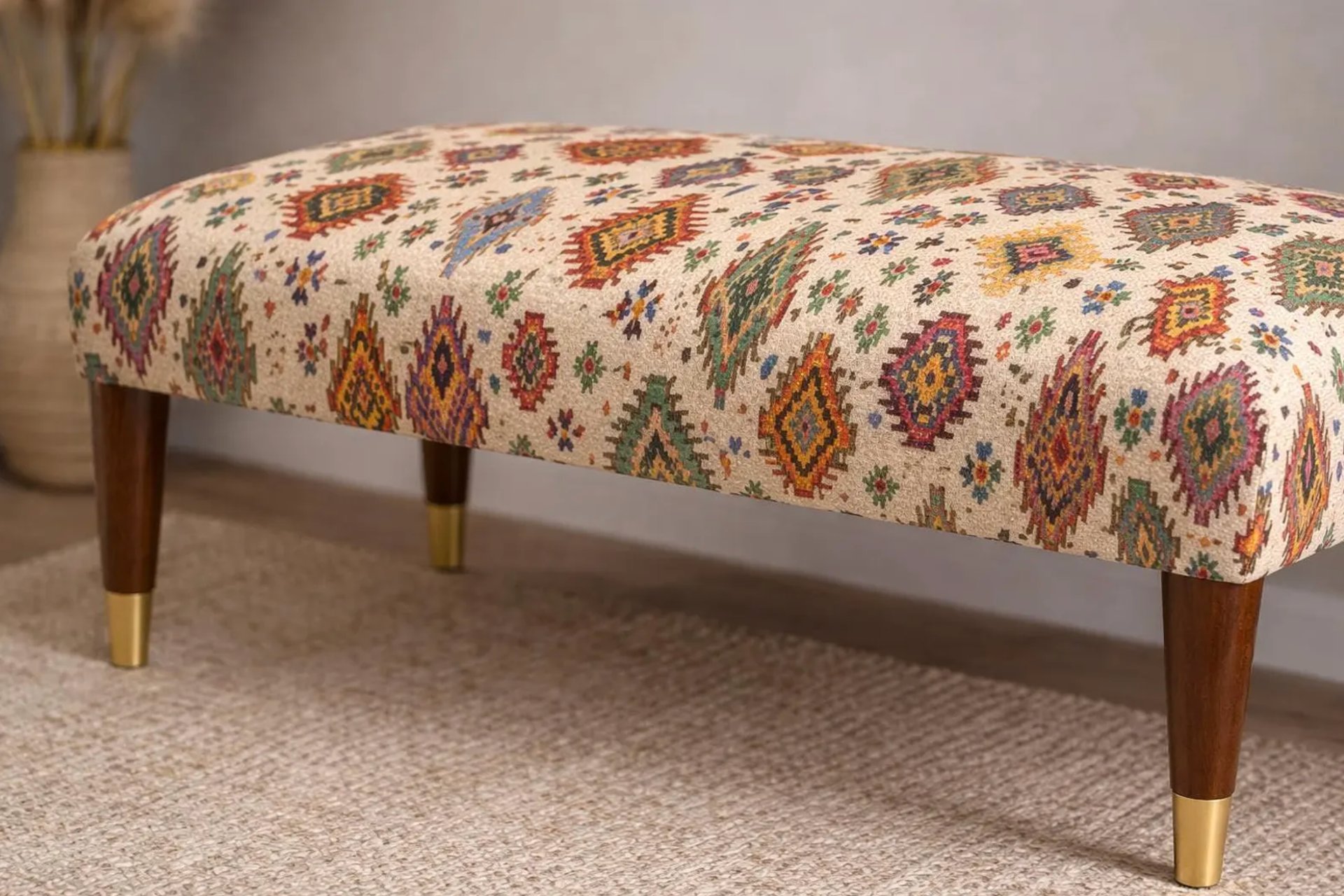 black and white bed linen