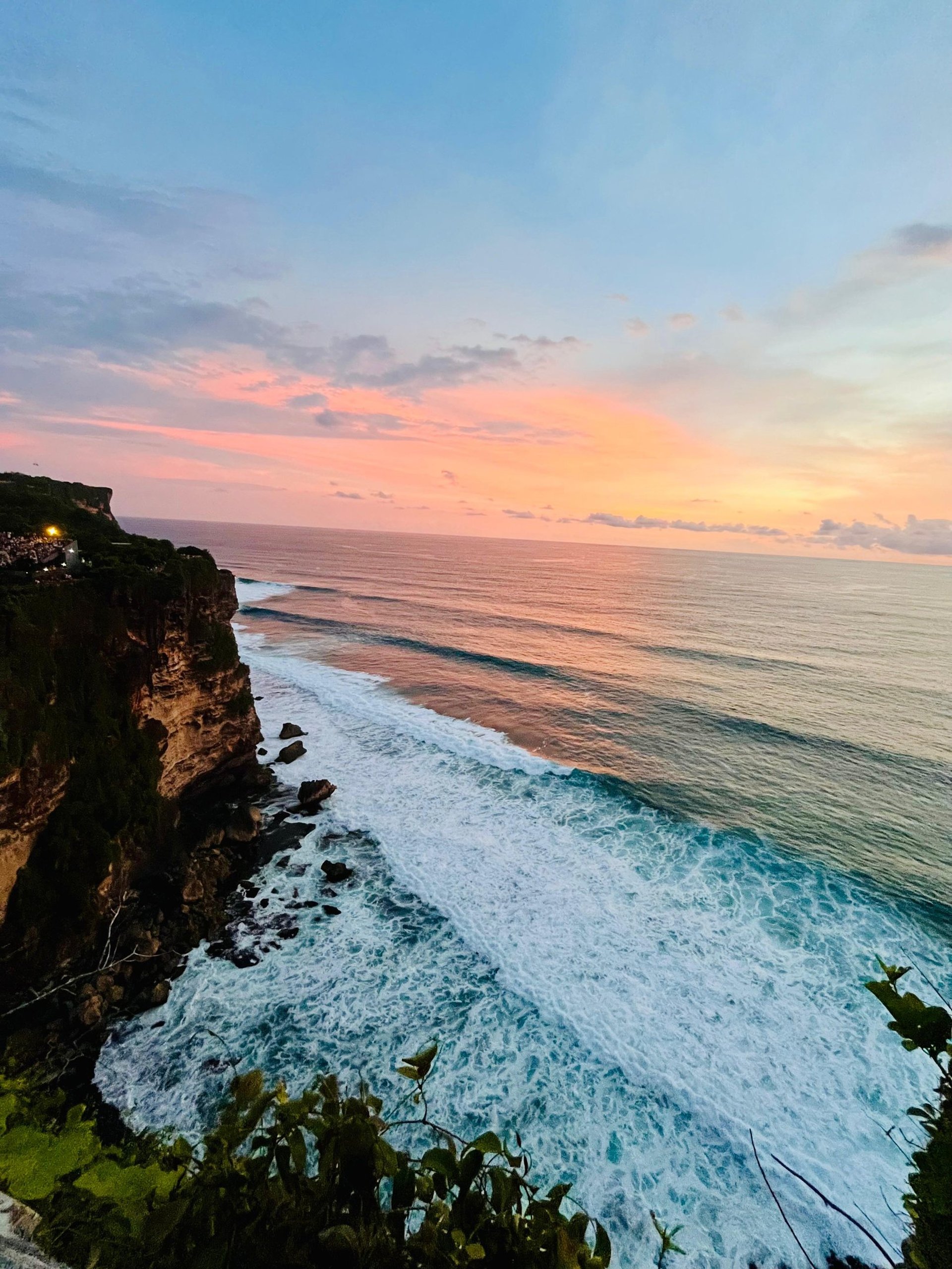yellow sunflower field during daytime