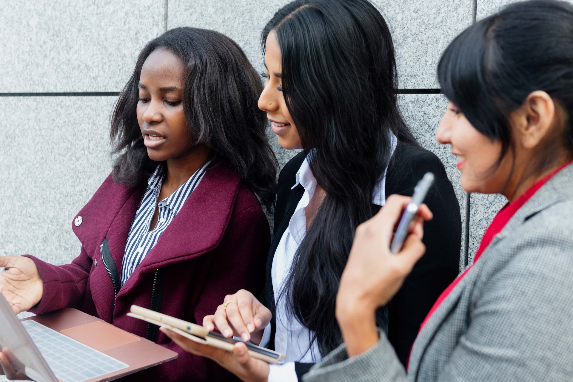 Latinas sharing details