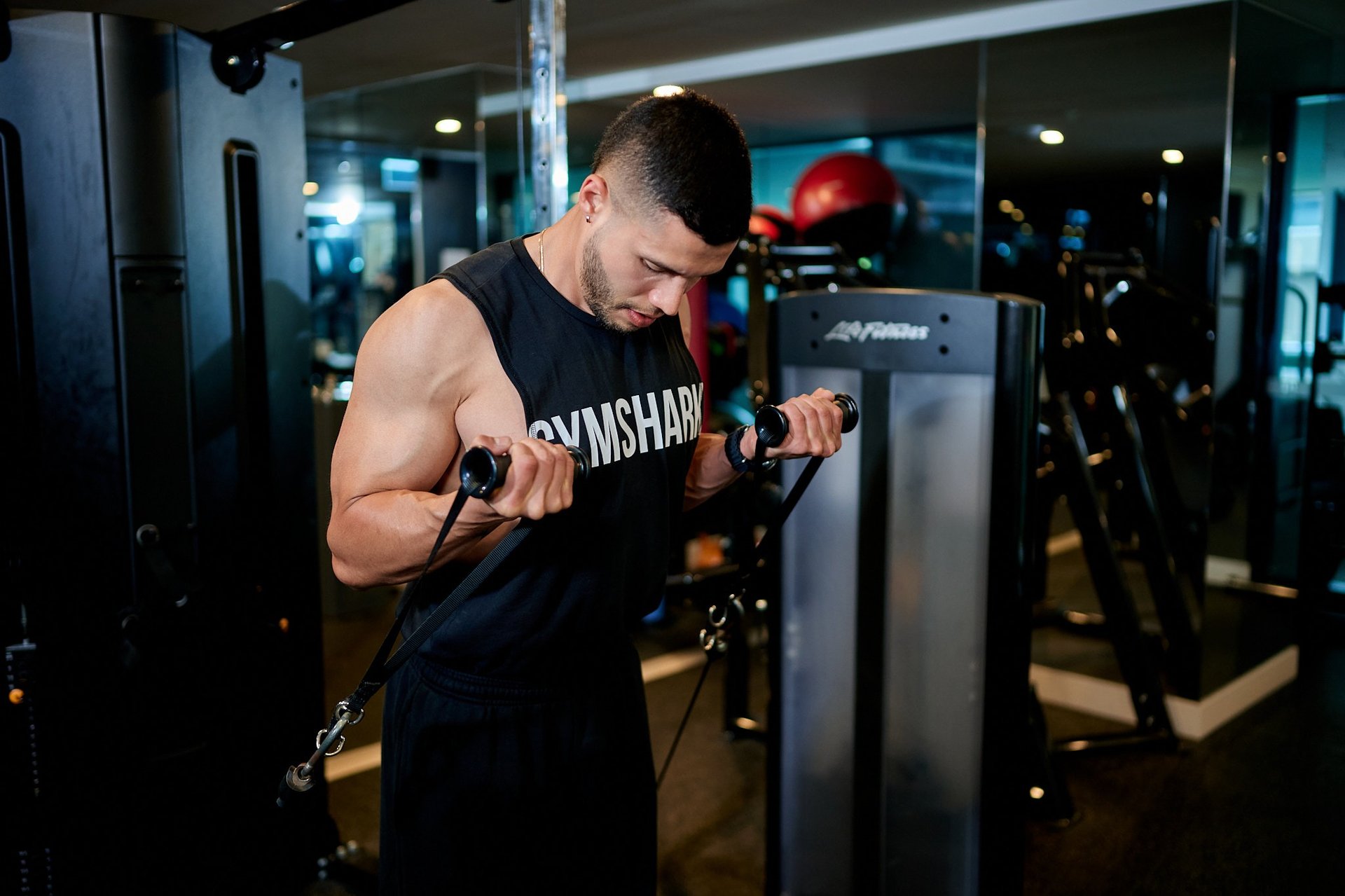 gray computer monitor