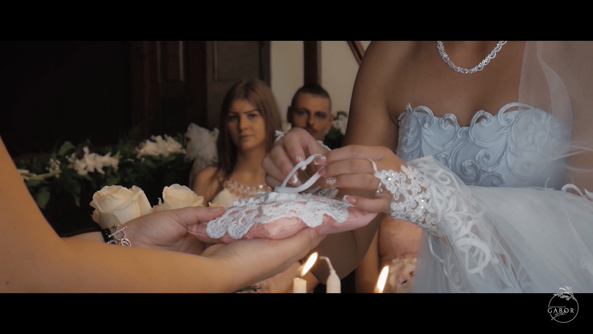 gray computer monitor