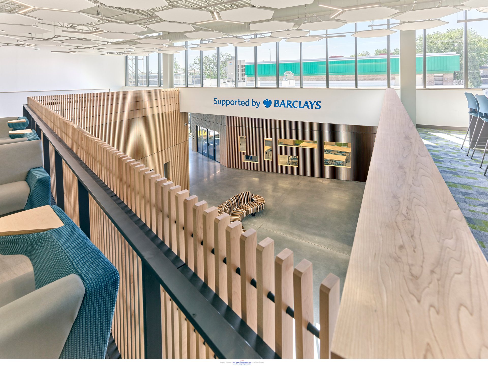 black and white bed linen