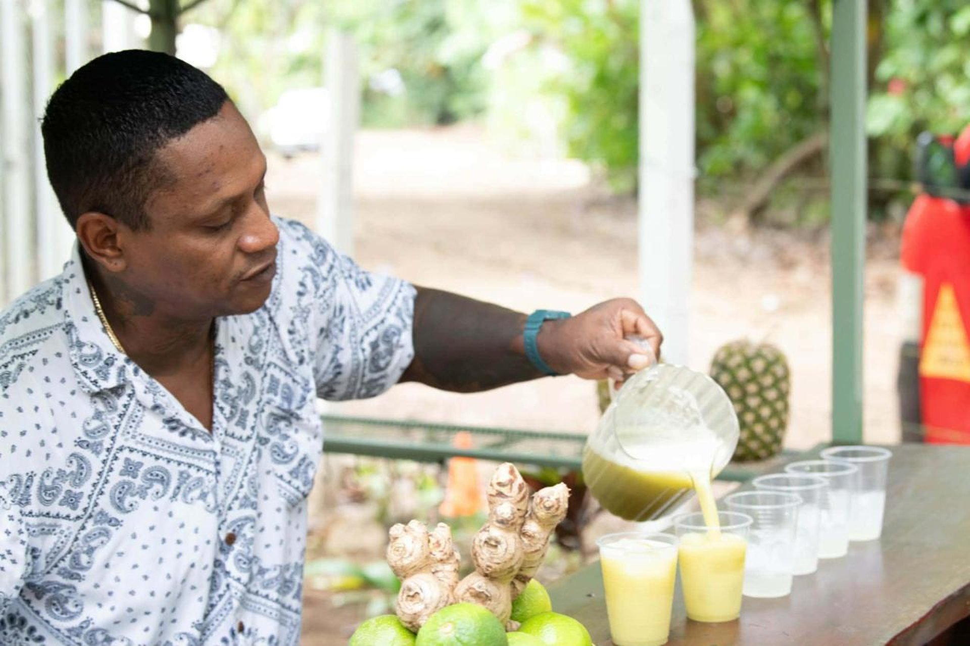 black and brown leather padded tub sofa