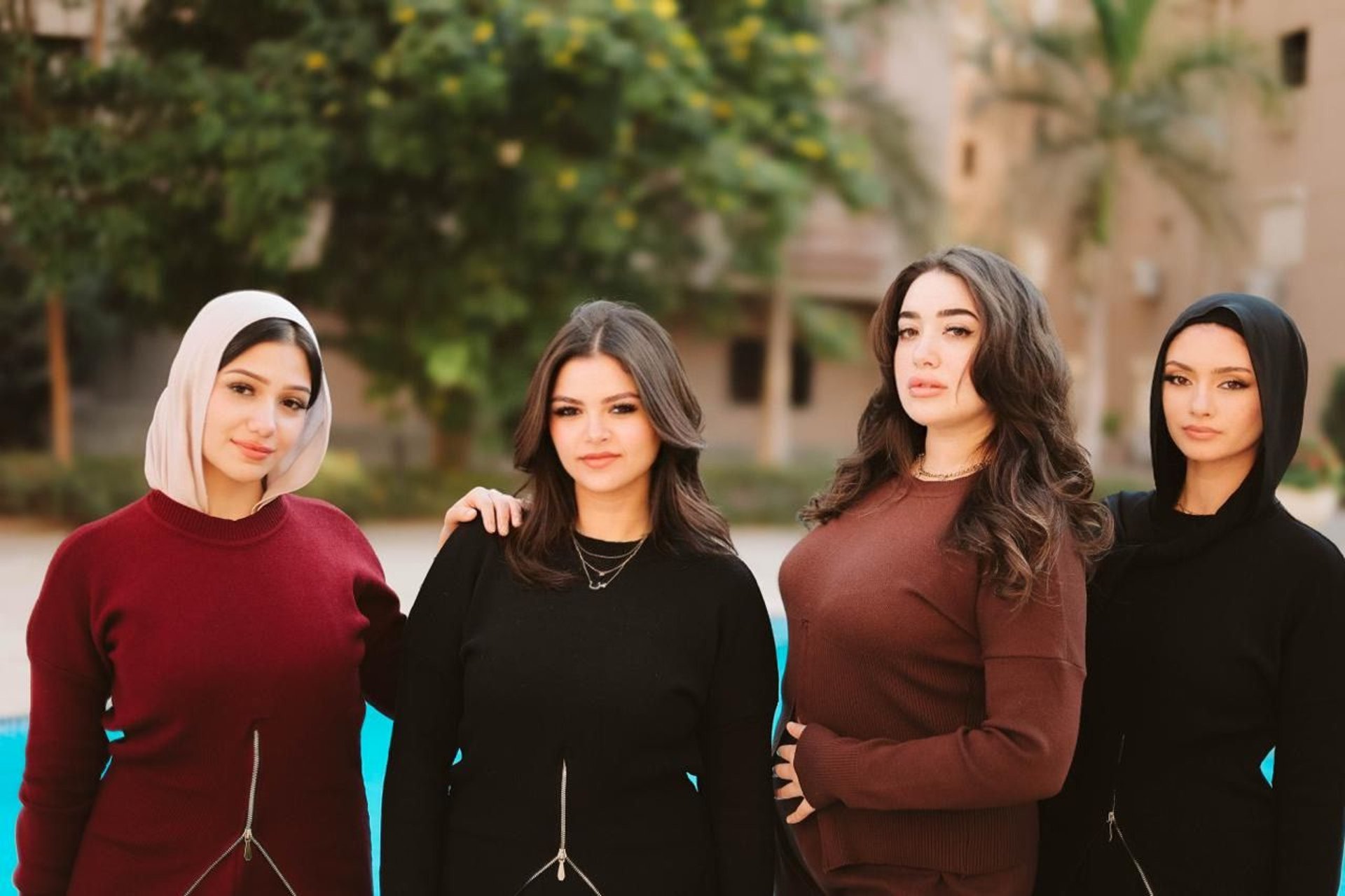 black and white bed linen