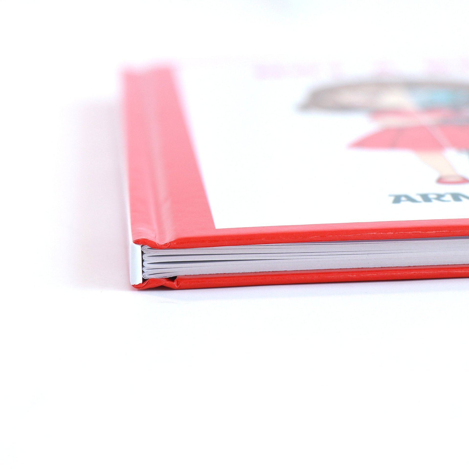 gray computer monitor