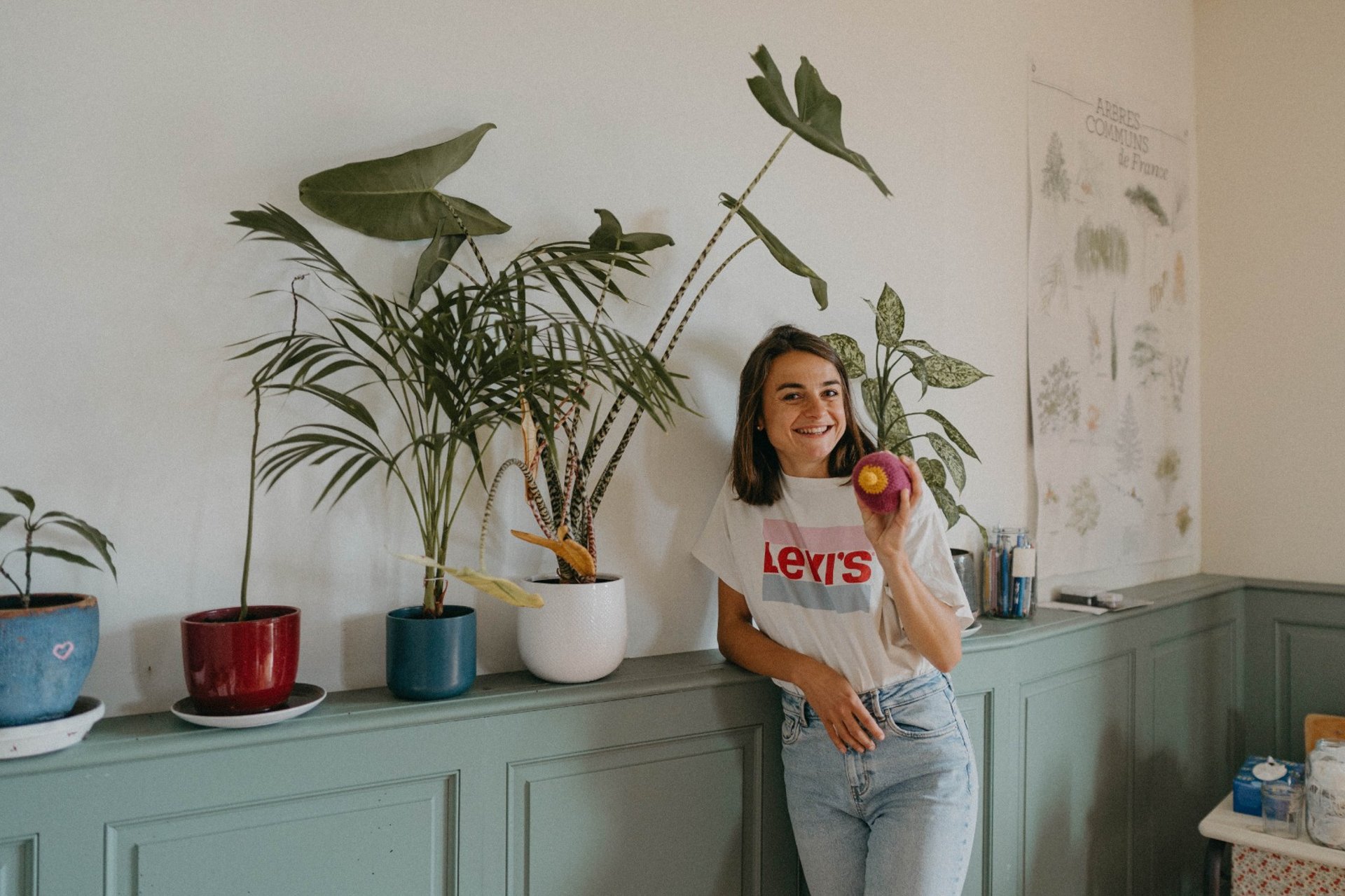 black and white bed linen