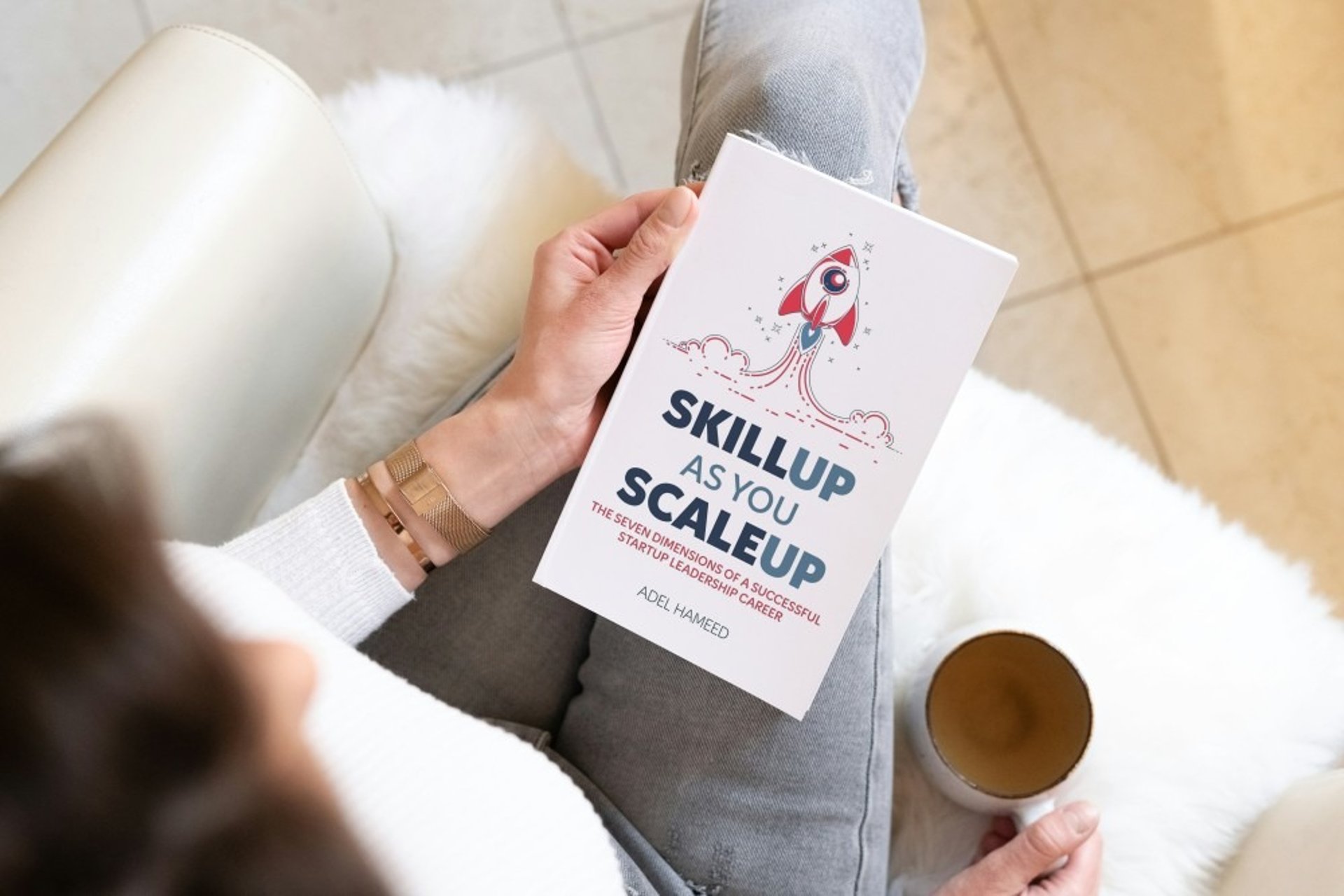 an abstract photo of a curved building with a blue sky in the background
