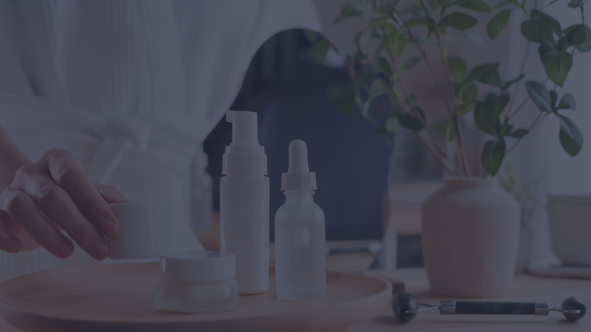 black and white bed linen