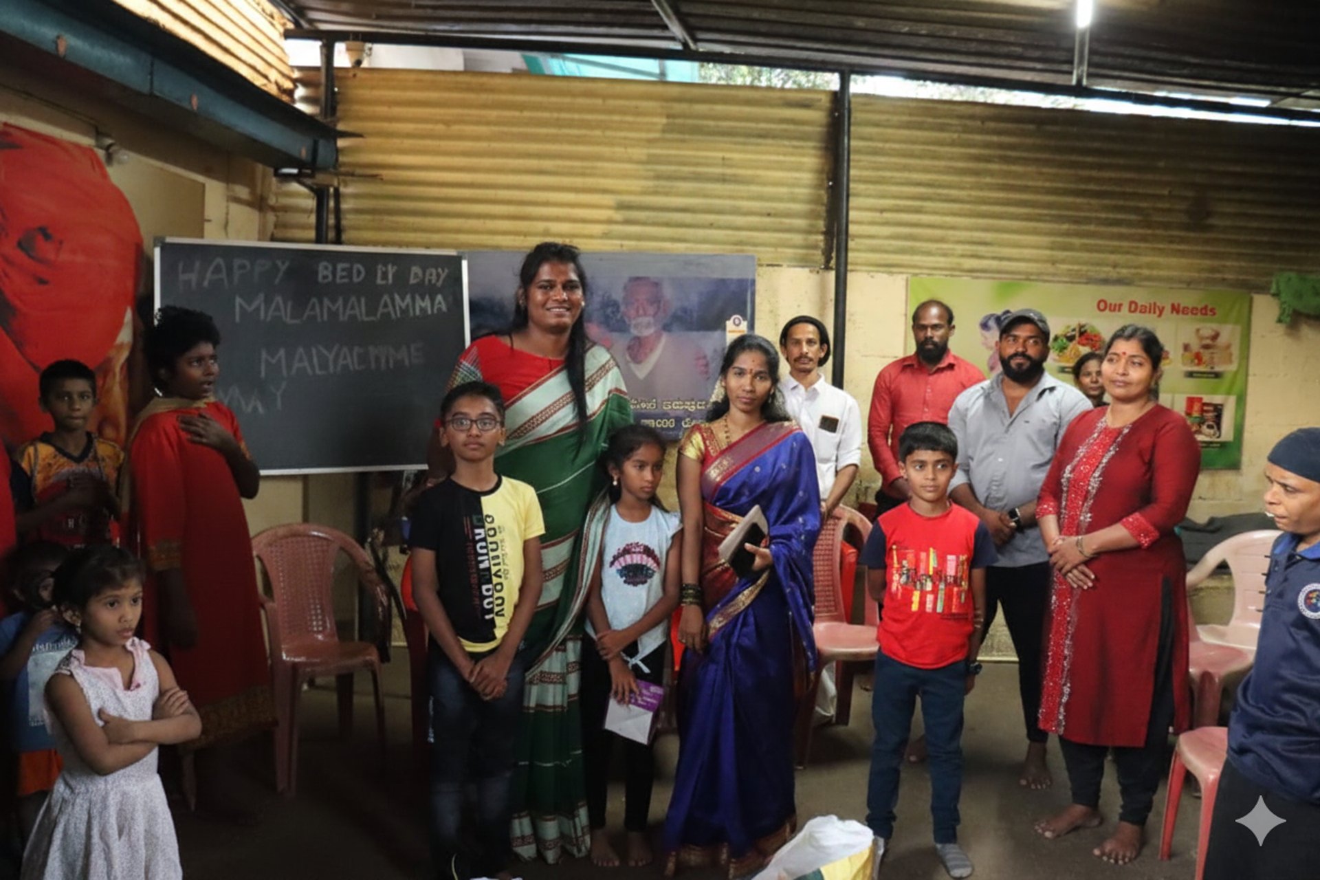 gray computer monitor